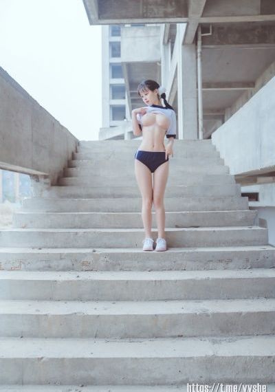 大胸儿媳妇