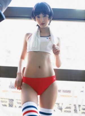 漂亮的小保姆